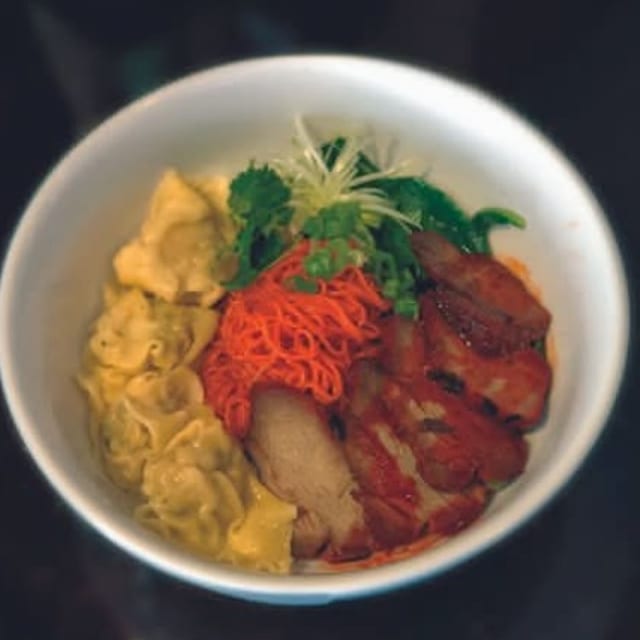 BBQ Pork & Wonton Bowl.