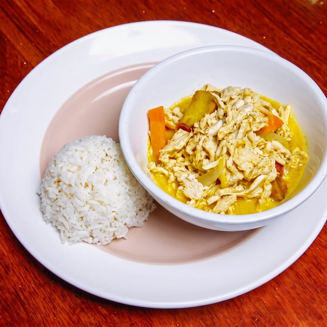Khari Curry.