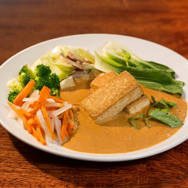 Jumbo Tofu Peanut Apple Sauce.
